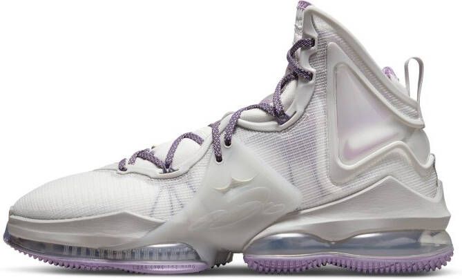 Nike LeBron 19 Basketbalschoenen Grijs