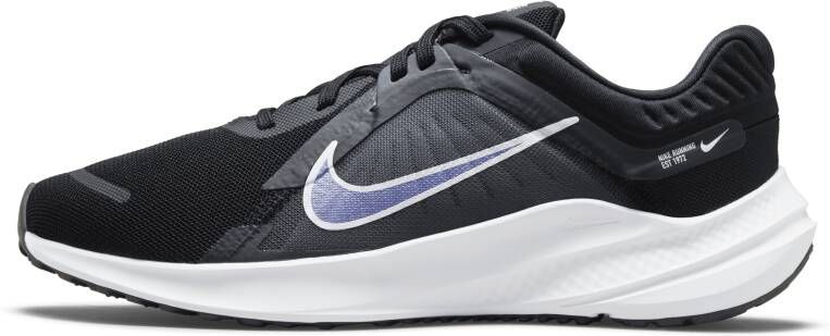 Nike Quest 5 Hardloopschoen voor dames (straat) Zwart