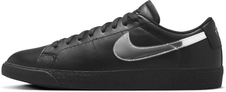 Nike SB Zoom Blazer Low x Dancer Skateboards herenschoenen Zwart