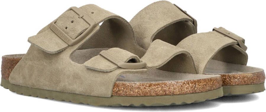 BIRKENSTOCK Slippers Arizona Maat: 38 Materiaal: Suède Kleur: Groen