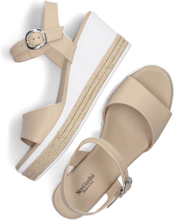 NERO GIARDINI Beige Sandalen 410650