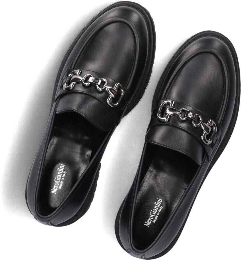 NERO GIARDINI Zwarte Loafers 11410