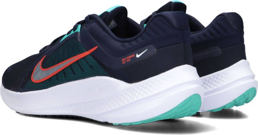 Nike Zwarte Lage Sneakers Quest 5