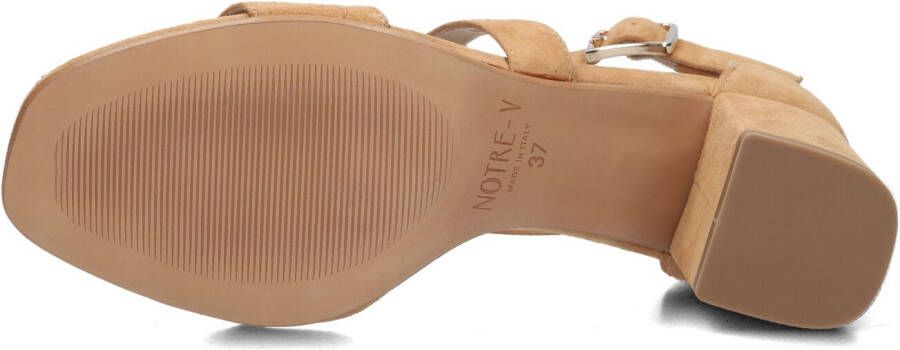 NOTRE-V Cognac Sandalen 16036