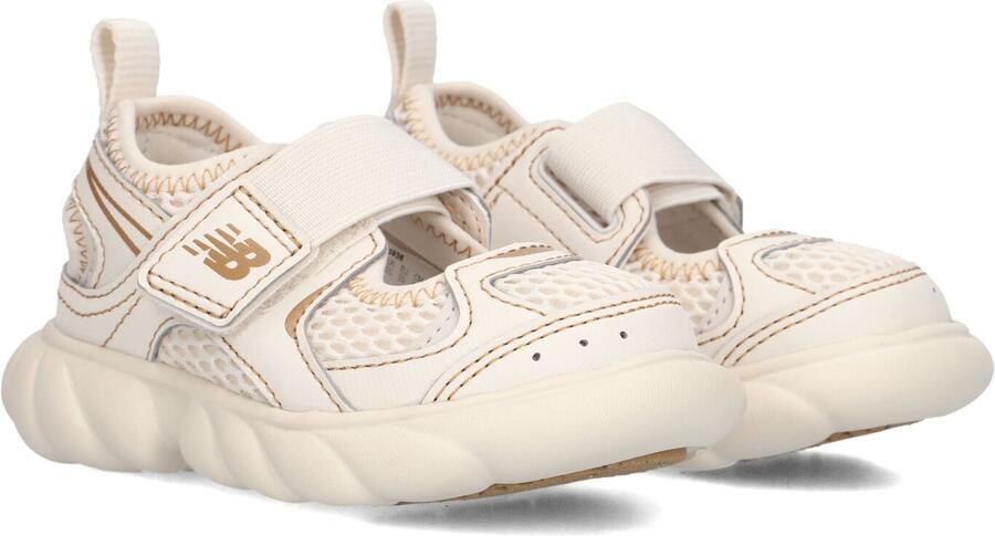 NEW BALANCE Beige Sandalen I230