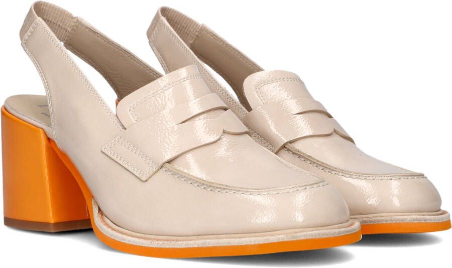 PERTINI Loafers Dames 33053 Maat: 41 Materiaal: Leer Kleur: Oranje