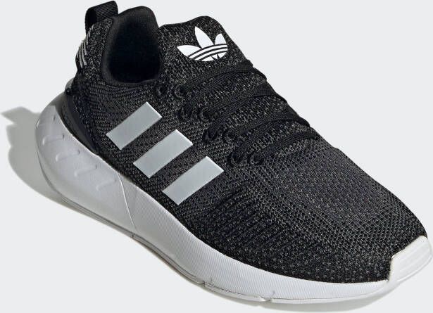 adidas Sportswear Sneakers SWIFT RUN 22