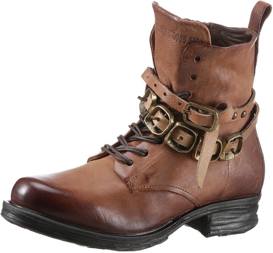 A.S.98 Hoge veterschoenen SAINTEC