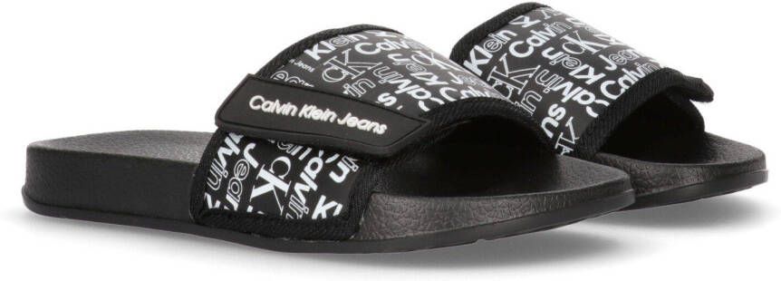 Calvin Klein Badslippers AOP POOL SLIDE zomerschoen slippers badschoen poolslides met logo-schriften