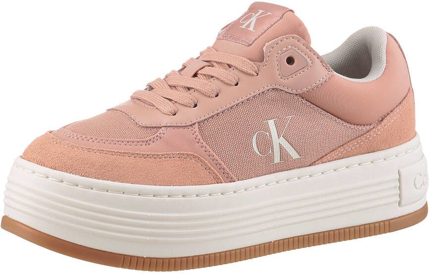 Calvin Klein Plateausneakers BOLD FLATF LOW MIX MG MEDIA veterschoenen vrijetijdsschoen lage schoen met zijlogo