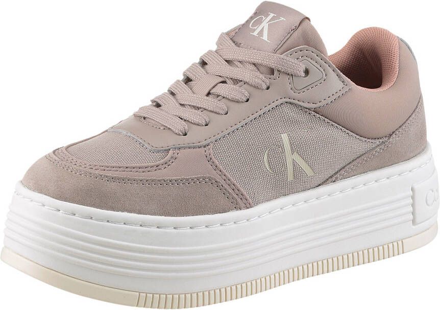 Calvin Klein Plateausneakers BOLD FLATF LOW MIX MG MEDIA veterschoenen vrijetijdsschoen lage schoen met zijlogo