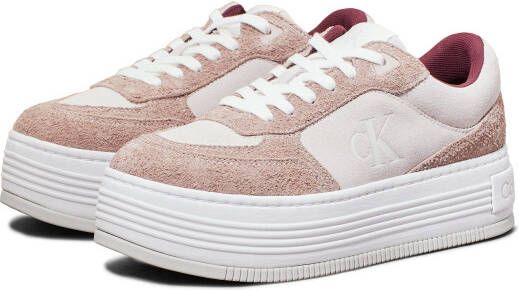 Calvin Klein Plateausneakers BOLD PLATF LACEUP LOW MG SUEDE vrijetijdsschoen lage schoen veterschoen met zij ck-logo