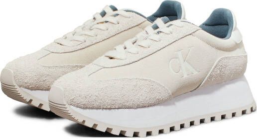 Calvin Klein Plateausneakers RUNNER LACEUP ML SUEDE freizeitschoen veterschoen halfschoen met zij ck-logo