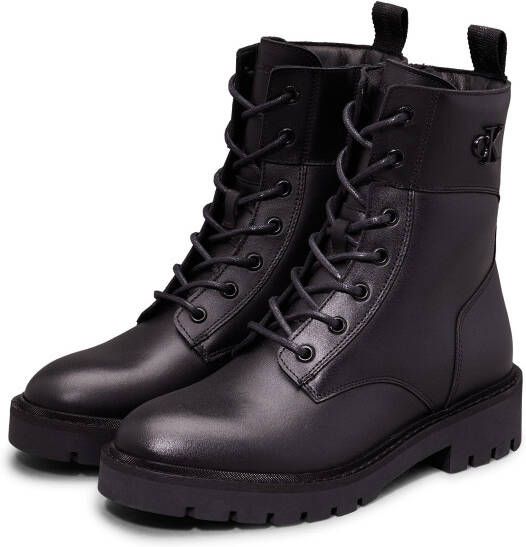 Calvin Klein Veterschoenen COMBAT BOOT MID ZIP LTH IN CALF blokhak veterschoen enkellaars met zij ck-sieraad