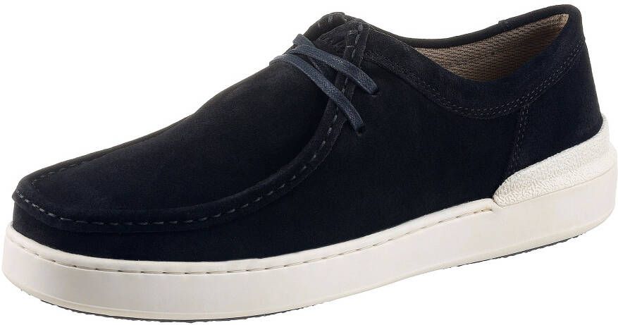 Clarks Veterschoenen COURTLITE-W met modieuze mocassinnaad