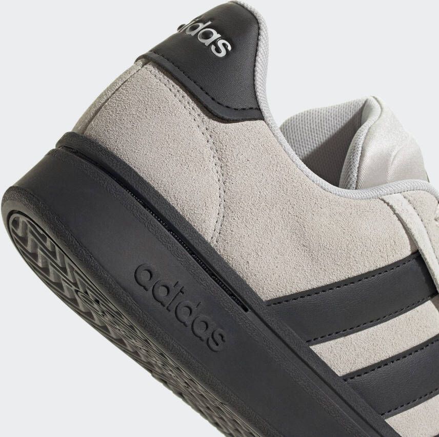 adidas Sportswear Sneakers GRAND COURT ALPHA Design geïnspireerd door de adidas Campus 00