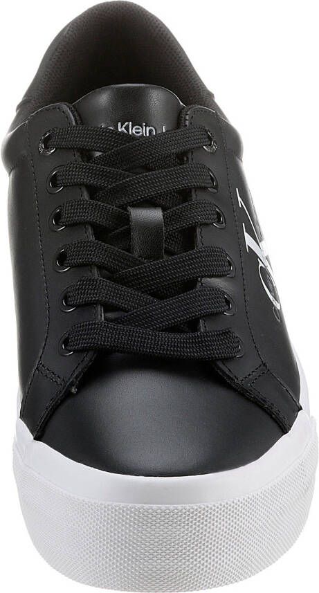 Calvin Klein Plateausneakers VULC FLATFORM BOLD LTH met logoprint opzij