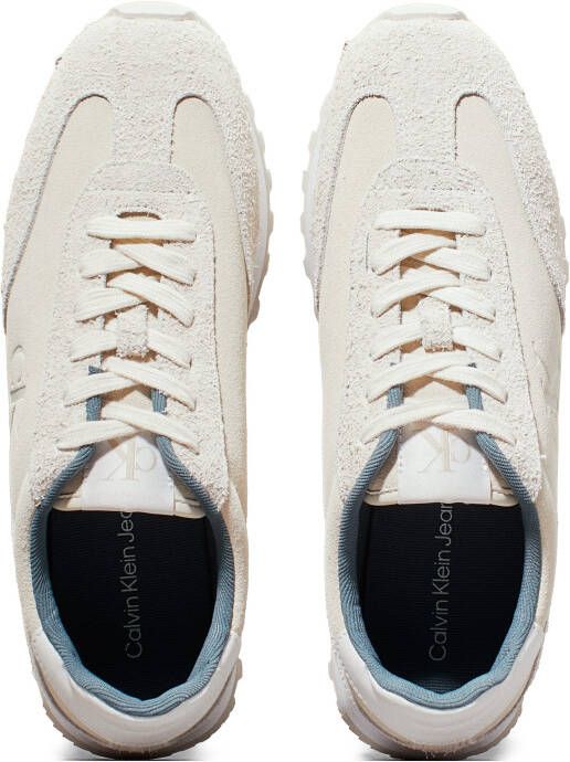 Calvin Klein Plateausneakers RUNNER LACEUP ML SUEDE freizeitschoen veterschoen halfschoen met zij ck-logo