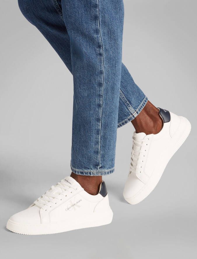 Calvin Klein Plateausneakers SEAMUS 20L vrijetijdsschoen lage schoen veterschoen met contrast bies