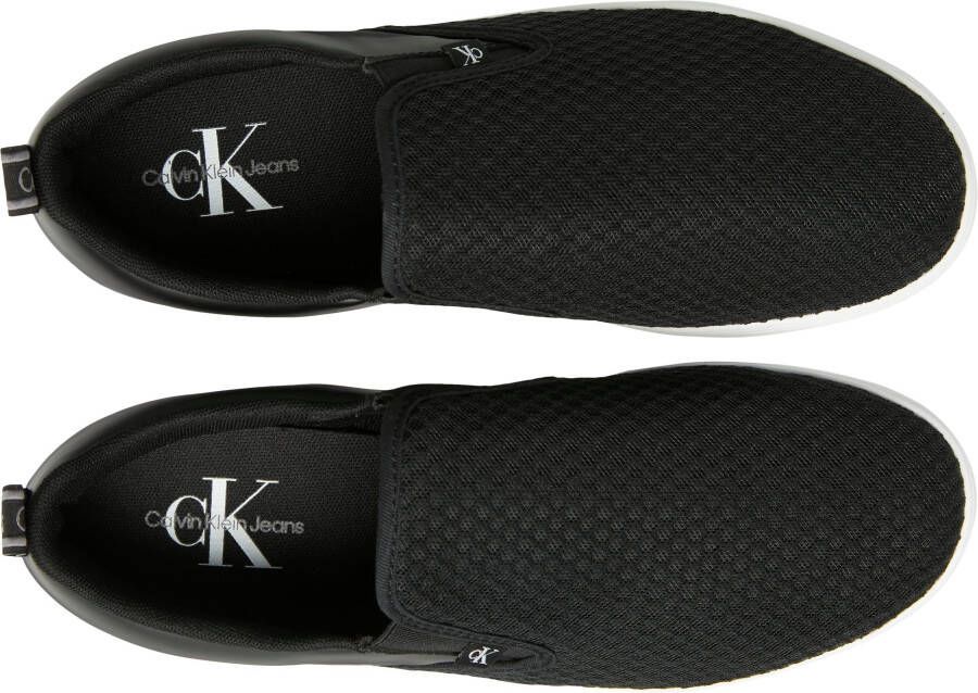 Calvin Klein Slip-on sneakers SAWYER 6C met logo-opschrift bij de hiel