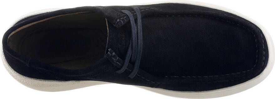 Clarks Veterschoenen COURTLITE-W met modieuze mocassinnaad