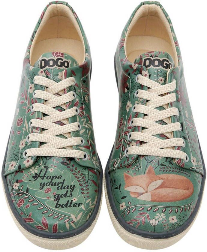 DOGO Veterschoenen Spirit Animal vegan met bloemenprint