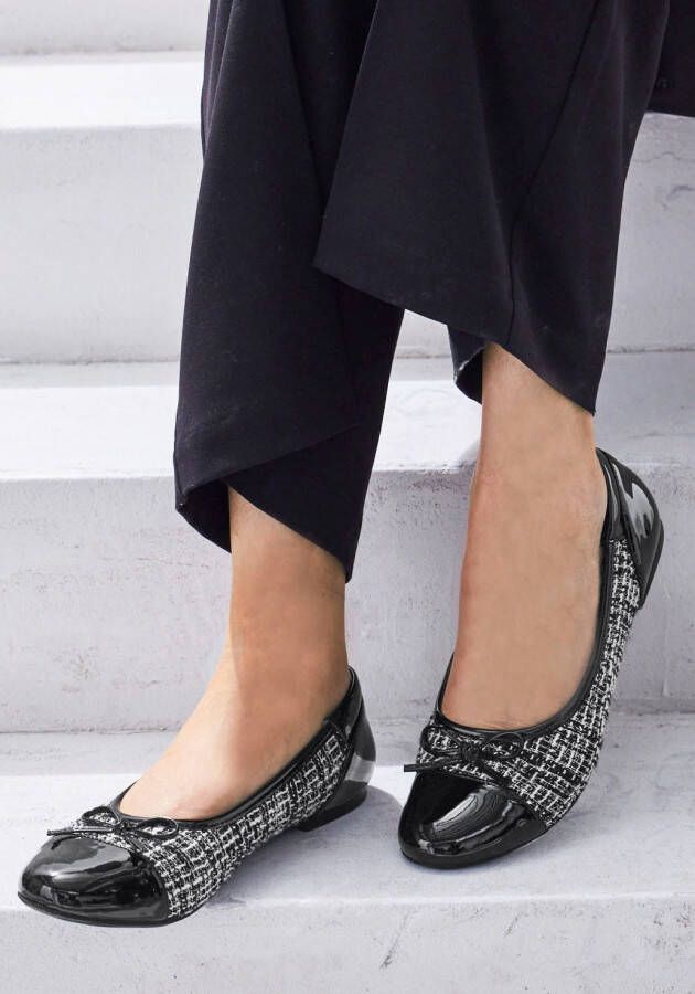 Lascana Ballerina's Slip-in ballerina in houndstooth-look freizeitschoen slipper halfschoen vegan