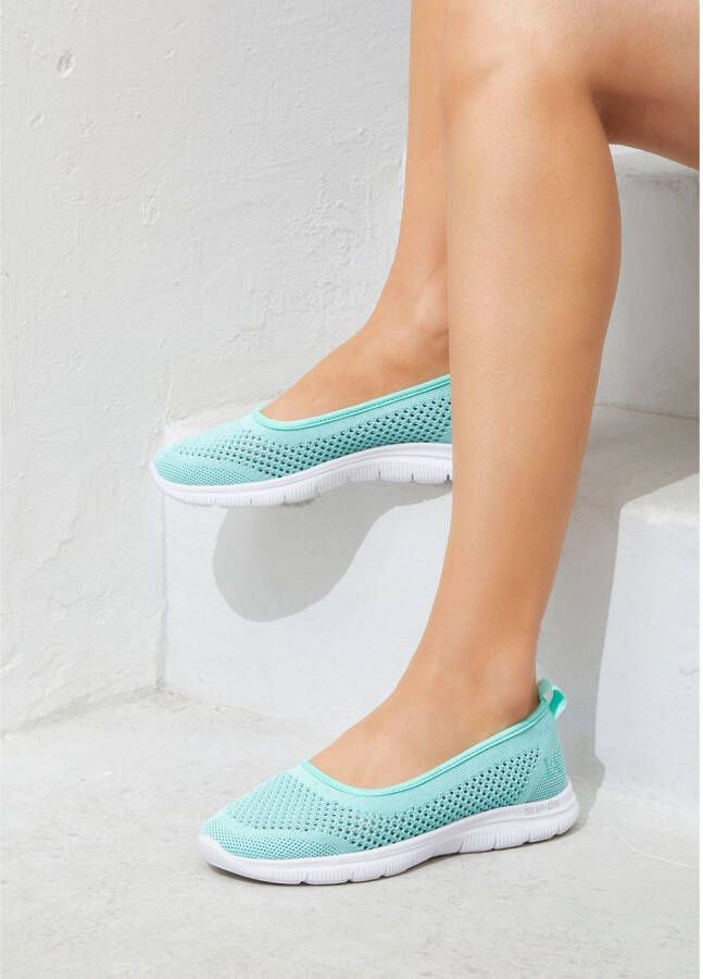 Lascana Sneaker-ballerina s ultralichte slipper slip-on sneaker vrijetijdsschoen vegan