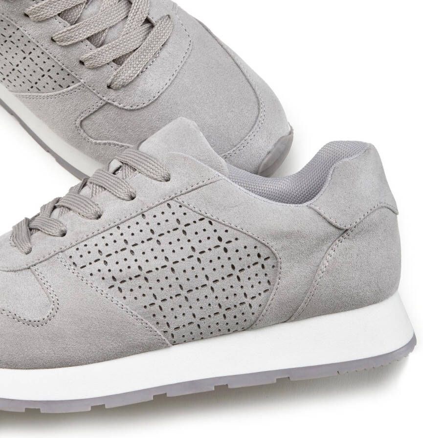 Lascana Sneakers met filigraan cut-outs veterschoen vrijetijdsschoen vegan