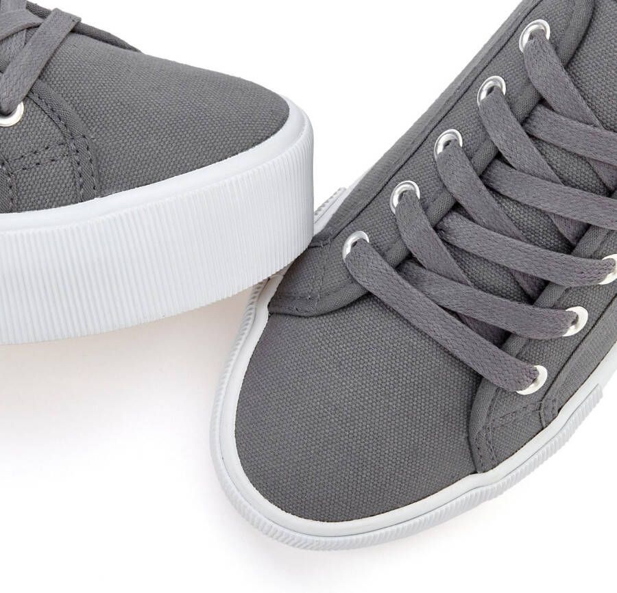 Lascana Sneakers Veterschoen vrijetijdsschoen van textiel met plateausole