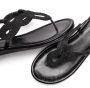 Lascana Teenslippers Sandaal pantoletten in metallic-look VEGAN - Thumbnail 5