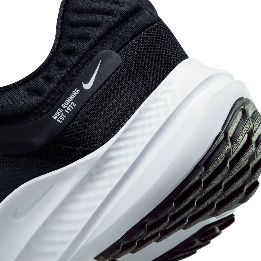 Nike Runningschoenen QUEST 5