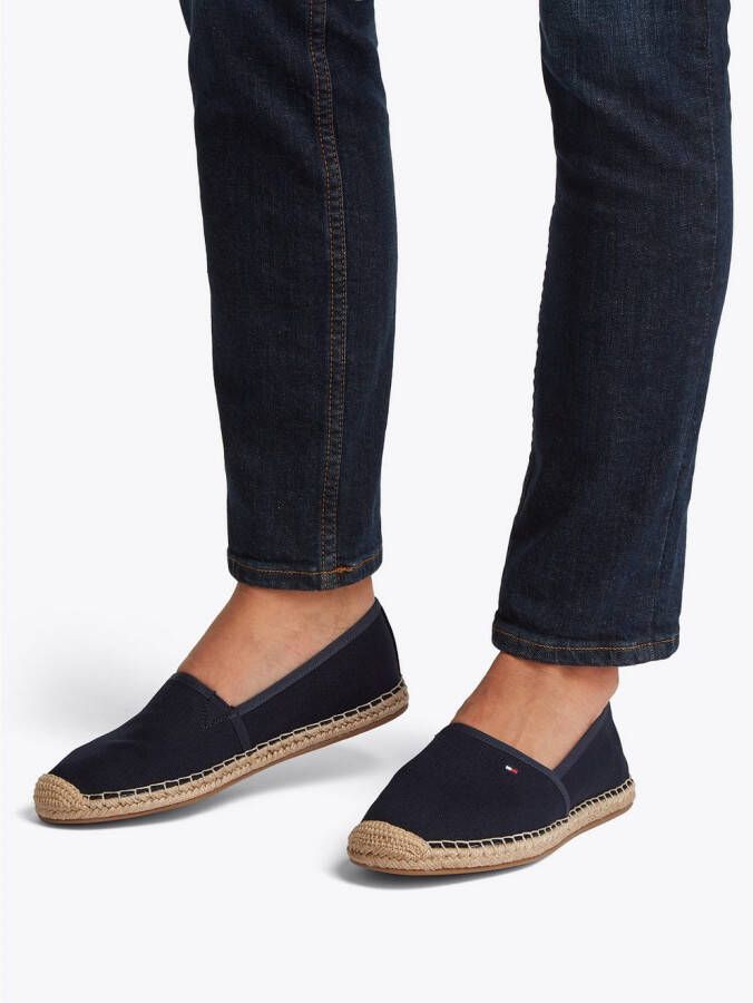 Tommy Hilfiger Espadrilles FLAG CANVAS ESPADRILLE slippers flats comfortabele schoen met bamboe bekleding en decoratieve naden