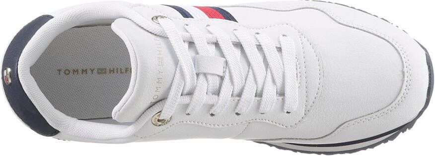 Tommy Hilfiger Plateausneakers ESSENTIAL WEBBING RUNNER met strepen opzij