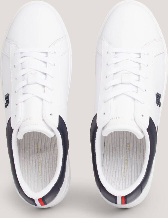 Tommy Hilfiger Plateausneakers TH PLATFORM COURT SNEAKER met contrastafwerking vrijetijdsschoen halve schoen veterschoen