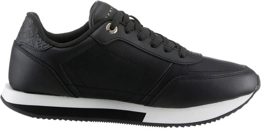 Tommy Hilfiger Plateausneakers ELEVATED ESSENT RUNNER MONOGRAM