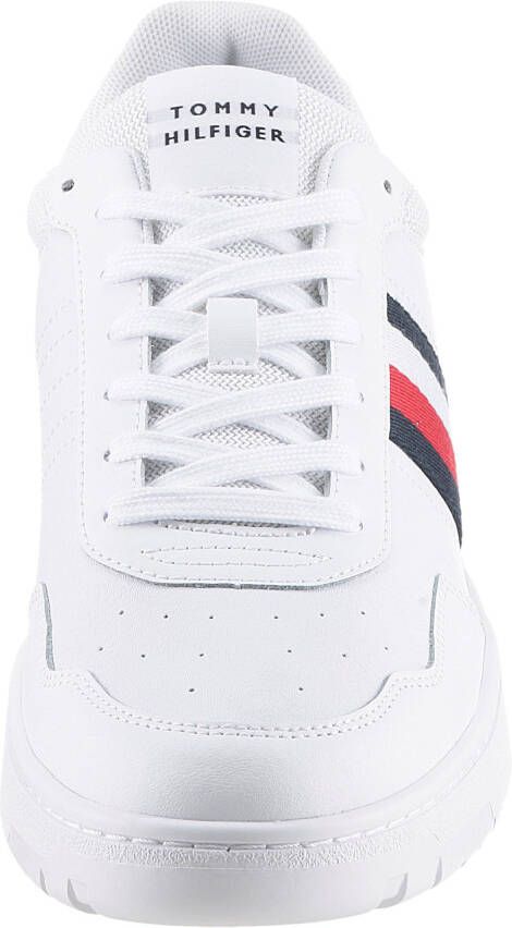 Tommy Hilfiger Plateausneakers TH BASKET CORE LITE vrijetijdsschoen halve schoen veterschoen met gepolsterde schacht