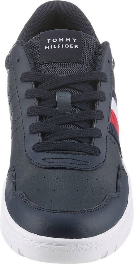 Tommy Hilfiger Plateausneakers TH BASKET CORE LITE vrijetijdsschoen halve schoen veterschoen met gepolsterde schacht