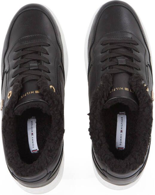 Tommy Hilfiger Plateausneakers ESSENTIAL PLATFORM SNEAKER FUR