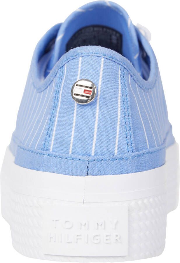 Tommy Hilfiger Plateausneakers ESSENTIAL STRIPE SNEAKER met strepen