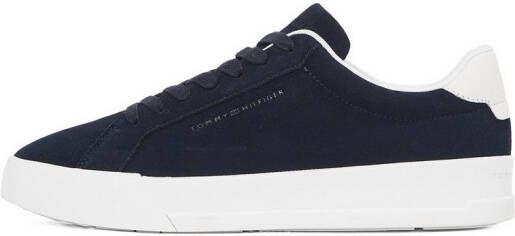 Tommy Hilfiger Plateausneakers TH COURT BETTER SUEDE vrijetijdsschoen lage schoen veterschoen met zijlogo