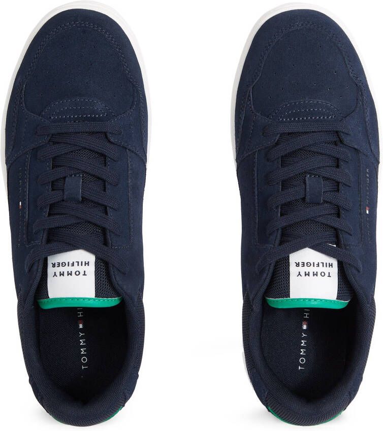 Tommy Hilfiger Sneakers TH BASKET CORE SUEDE MIX met gepolsterde schaprand vrijetijdsschoen halve schoen veterschoen