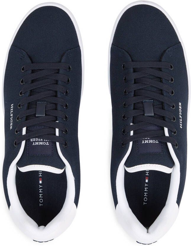 Tommy Hilfiger Sneakers COURT CUPSOLE PIQUE TEXTILE vrijetijdsschoen lage schoen veterschoen met zijlijk logo-opdruk