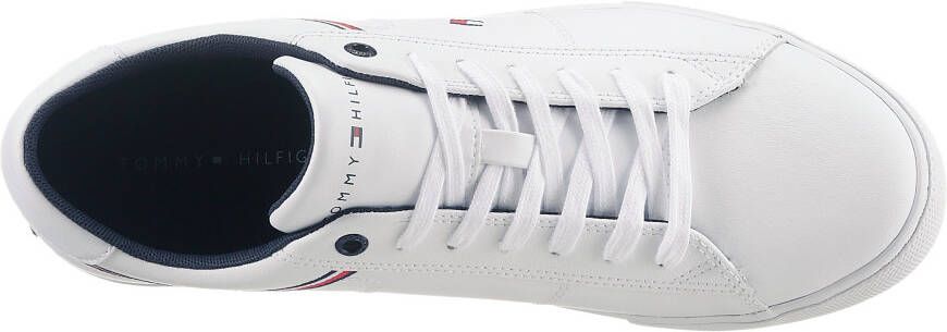 Tommy Hilfiger Sneakers ESSENTIAL LEATHER SNEAKER DETAIL met strepen in tommy-kleuren