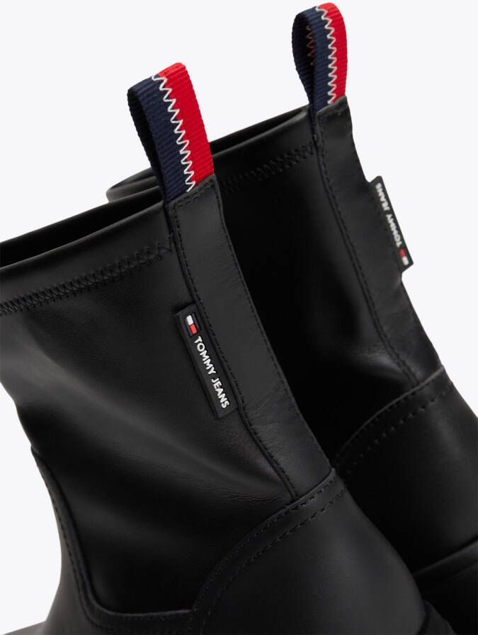 TOMMY JEANS Laarsjes TJW CHUNKY CHELSEA BOOT MIX MAT blokhak plateau instap laarzen combat-boots met label - Foto 6