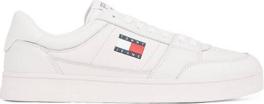 TOMMY JEANS Plateausneakers TJM THE GREENWICH NEW ESS vrijetijdsschoen lage schoen veterschoen in basket-style