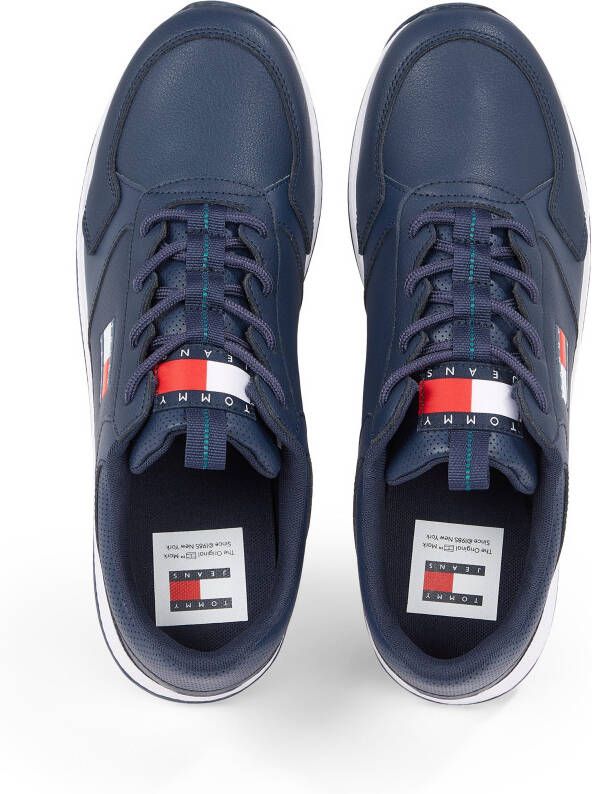 TOMMY JEANS Sneakers met sleehak FLEXI RUNNER vrijetijdsschoen halfschoen veterschoen met zijlogo-vlag