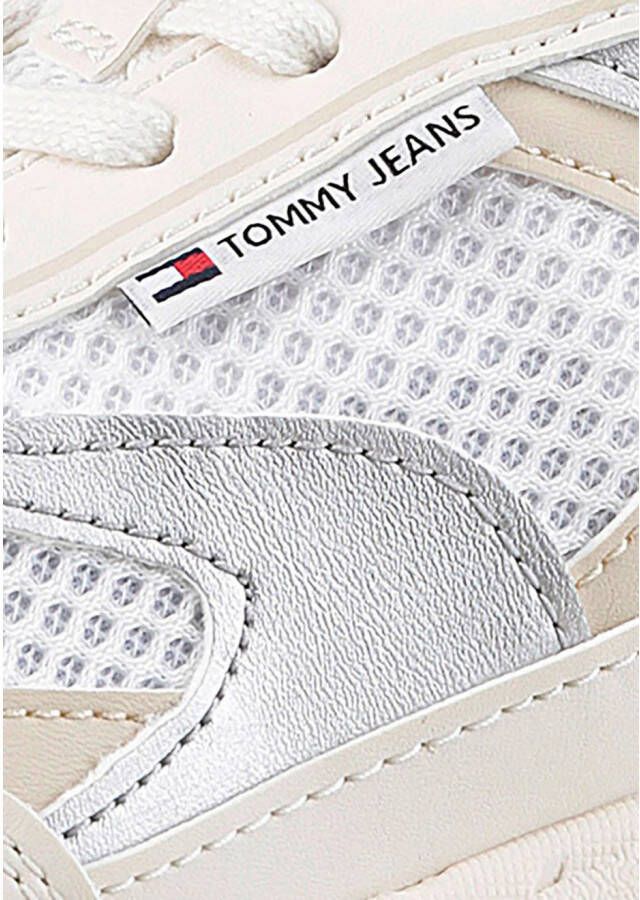 TOMMY JEANS Sneakers met sleehak THE CONEY METALLIC vrijetijdsschoen veterschoen lage schoen ugly sneaker logo-patch