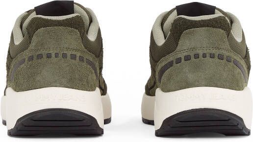 TOMMY JEANS Sneakers met sleehak TJM RUNNER MIX MATERIAL sleehak vrijetijdsschoen lage schoen veterschoen met logovlag