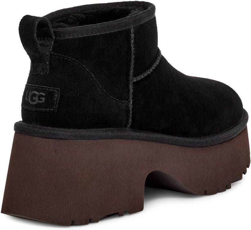 UGG Boots zonder sluiting CLASSIC ULTRA MINI NEW HEIGHTS Plateau laarzen winterlaarzen boots met aantrekhaak